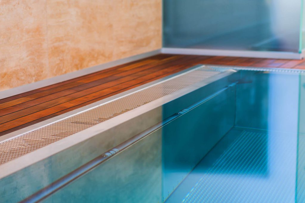 Preliový bazén s podhladinovou roletou - Wonderwerk