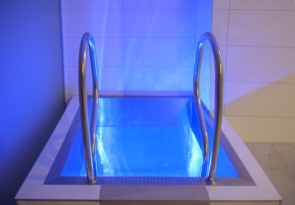 Štvorcový ochladzovací bazén z antikorovej ocele
