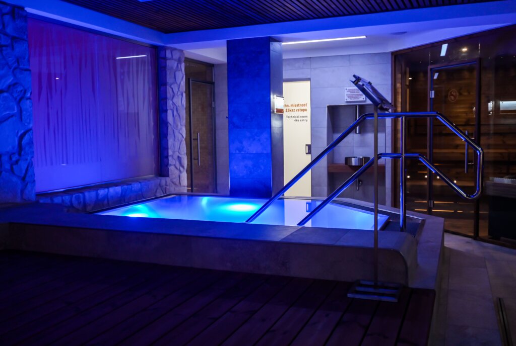 Nerezový ochladzovací bazén pre wellness